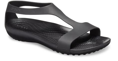 croc sandals women.